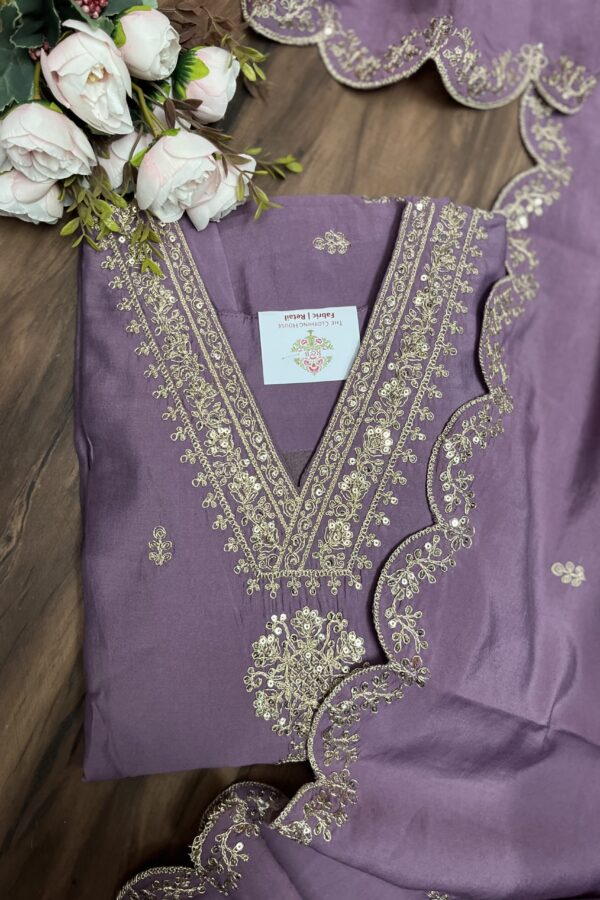 Mauve V-Neck Straight Suit Set