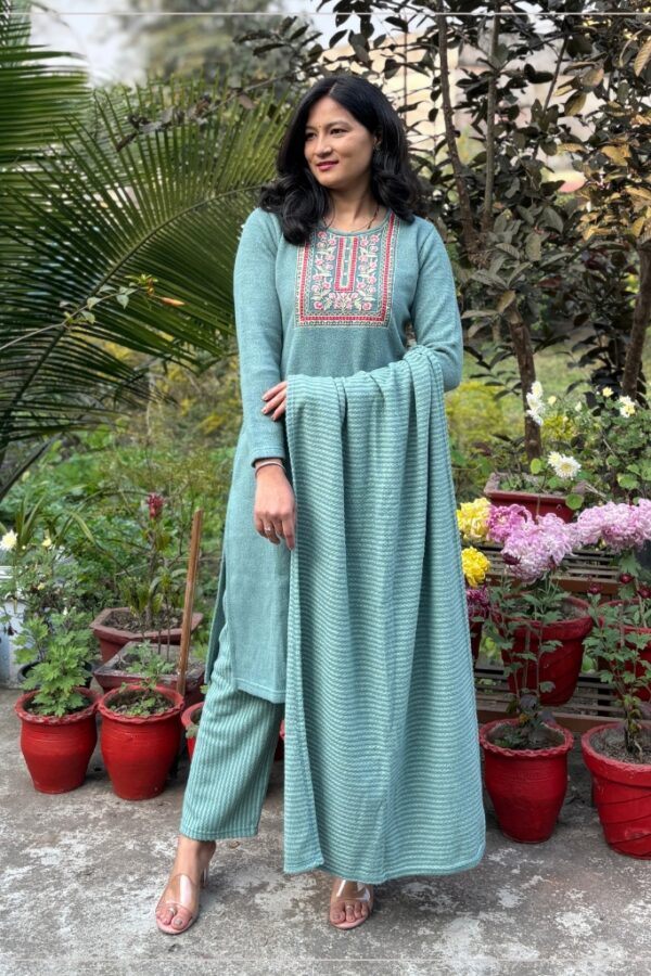 Knitted Soft Woollen Suit