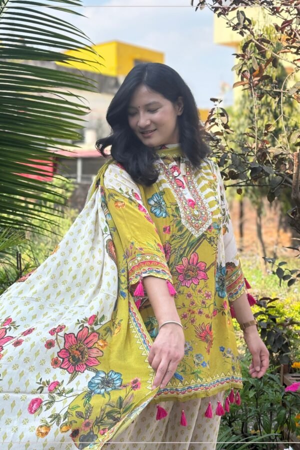 Green Floral Crepe Suit Set